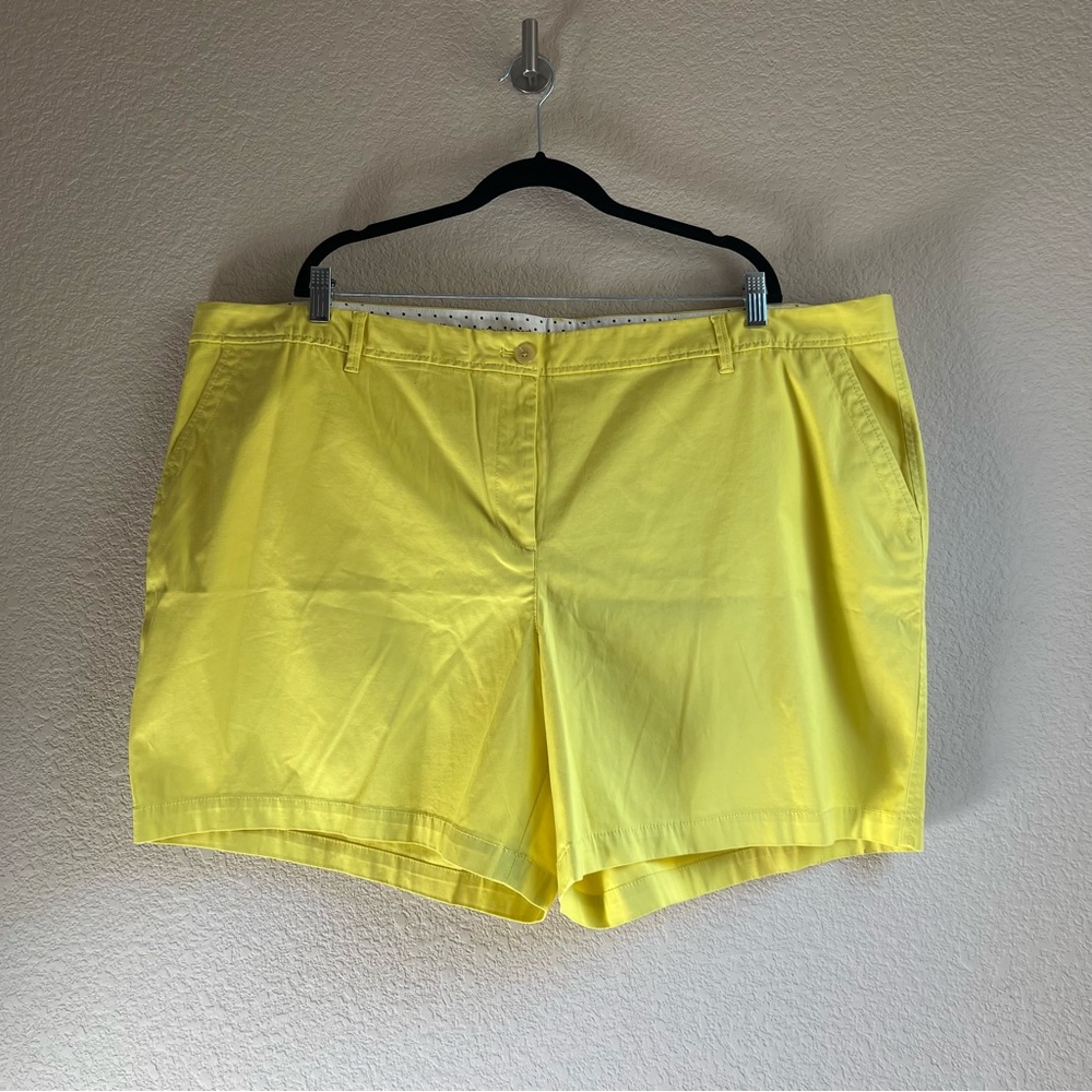 Talbots Bright Yellow GIRLFRIEND CHINO SHORT, size 24W
